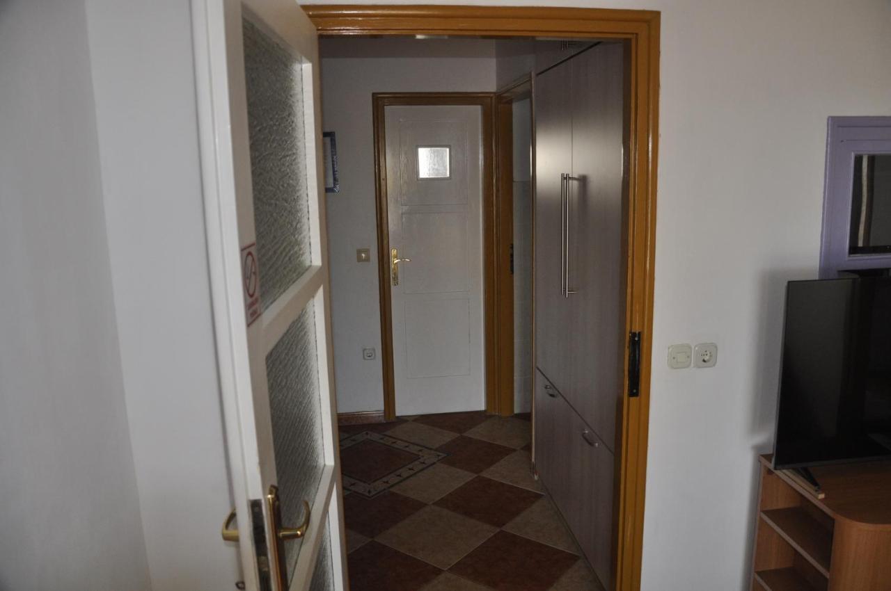 Apartment Katnic 1-2-3 Crikvenica Exterior photo