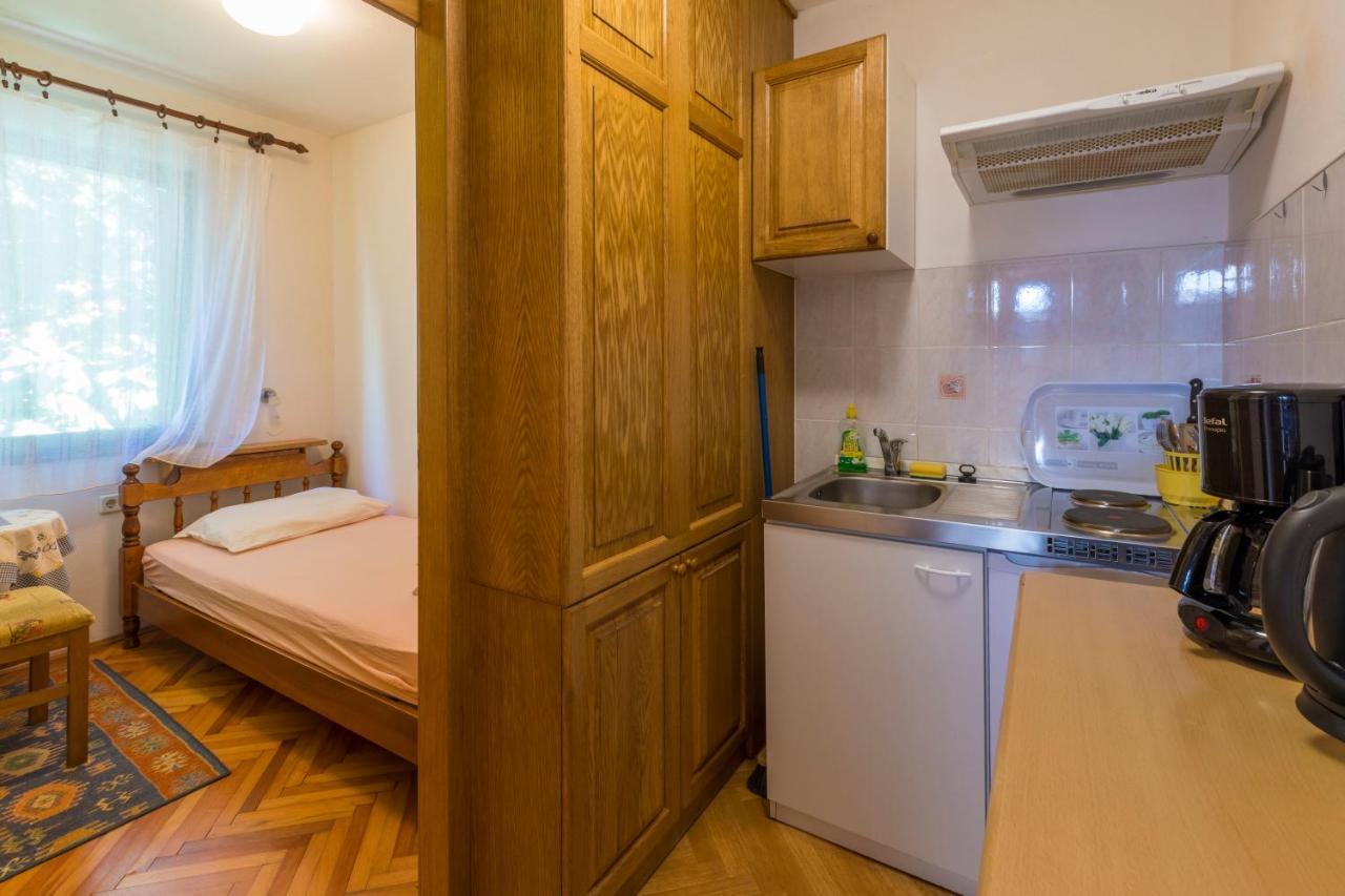 Apartment Katnic 1-2-3 Crikvenica Exterior photo