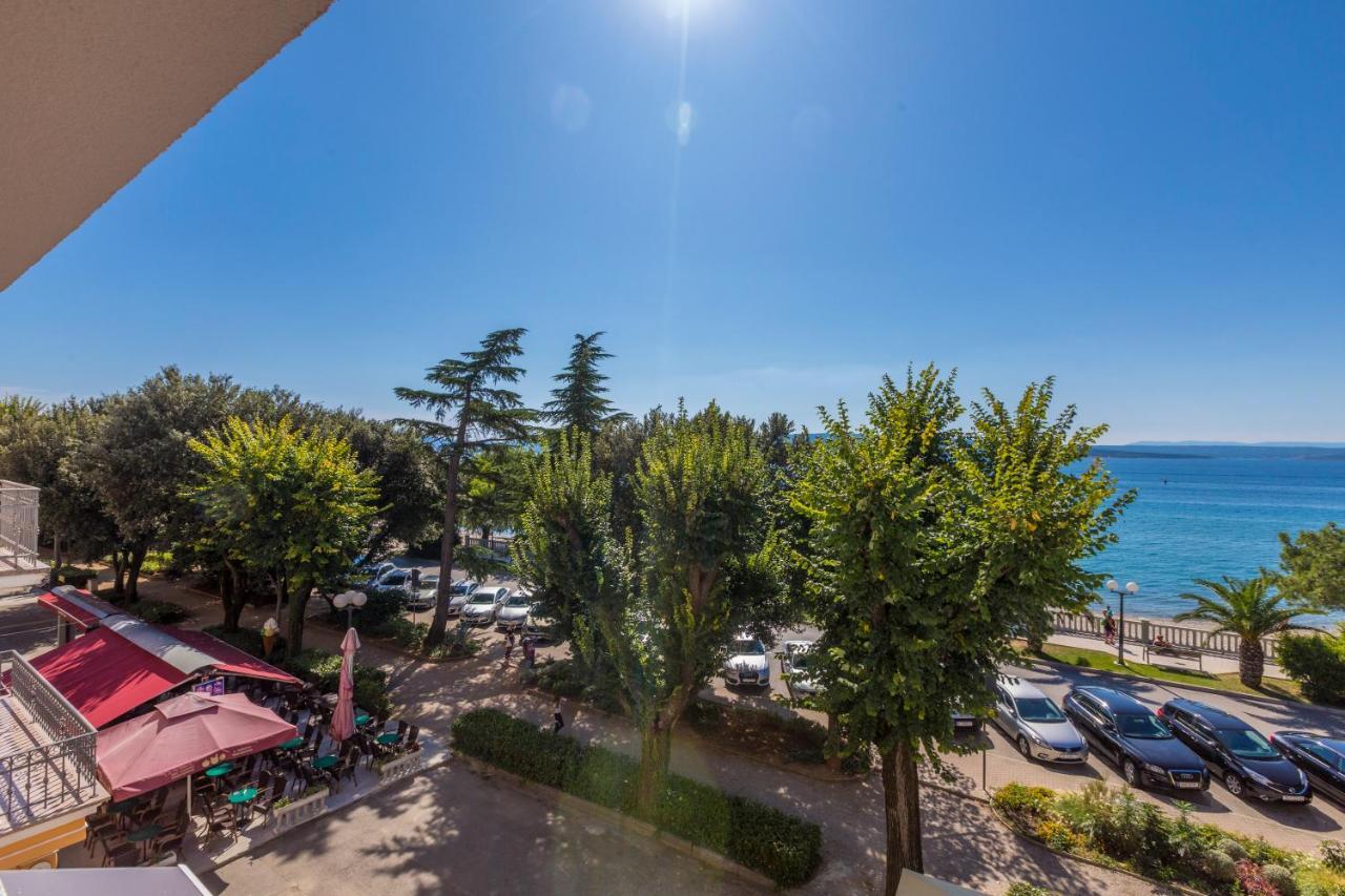 Apartment Katnic 1-2-3 Crikvenica Exterior photo