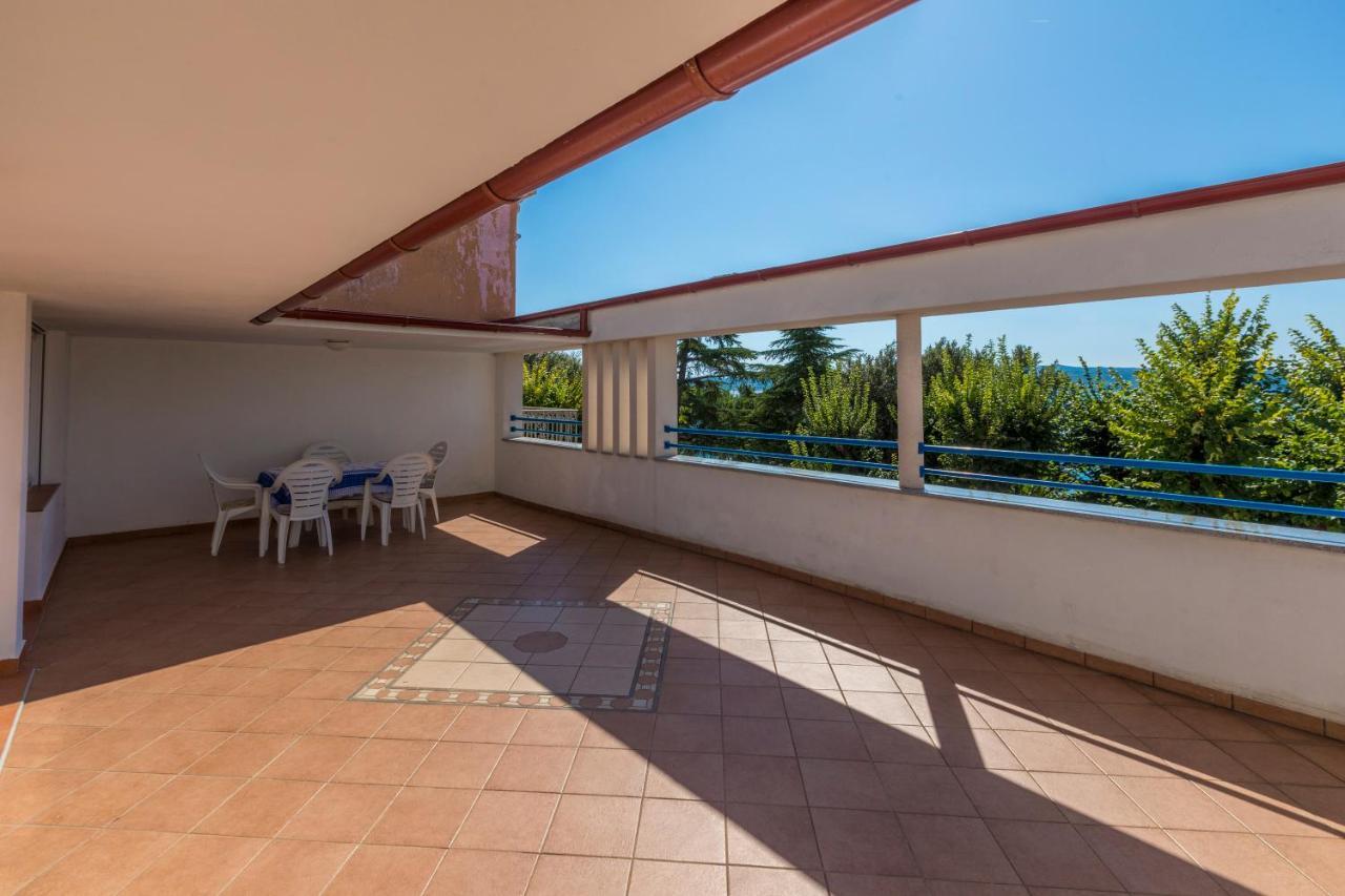 Apartment Katnic 1-2-3 Crikvenica Exterior photo