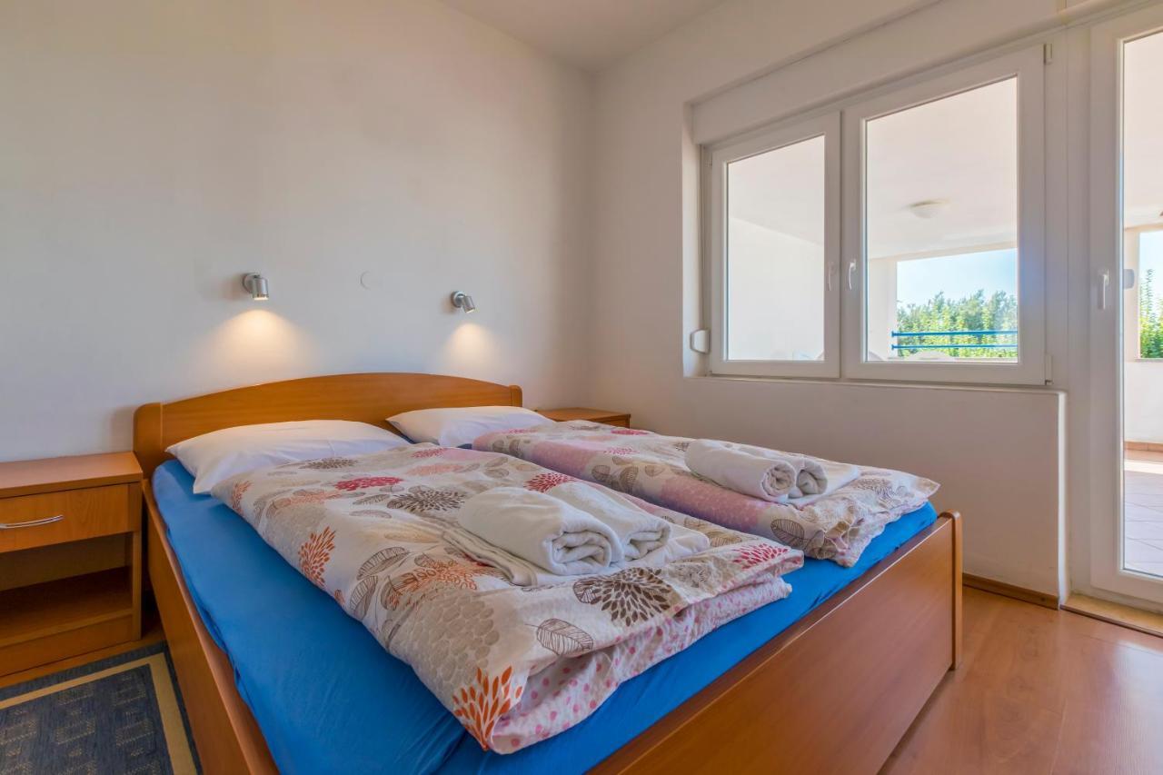 Apartment Katnic 1-2-3 Crikvenica Exterior photo